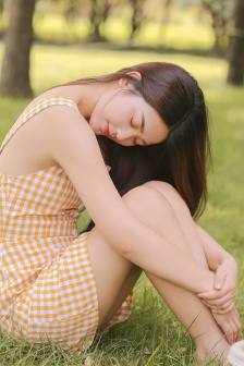 年轻的嫂子电影在线
